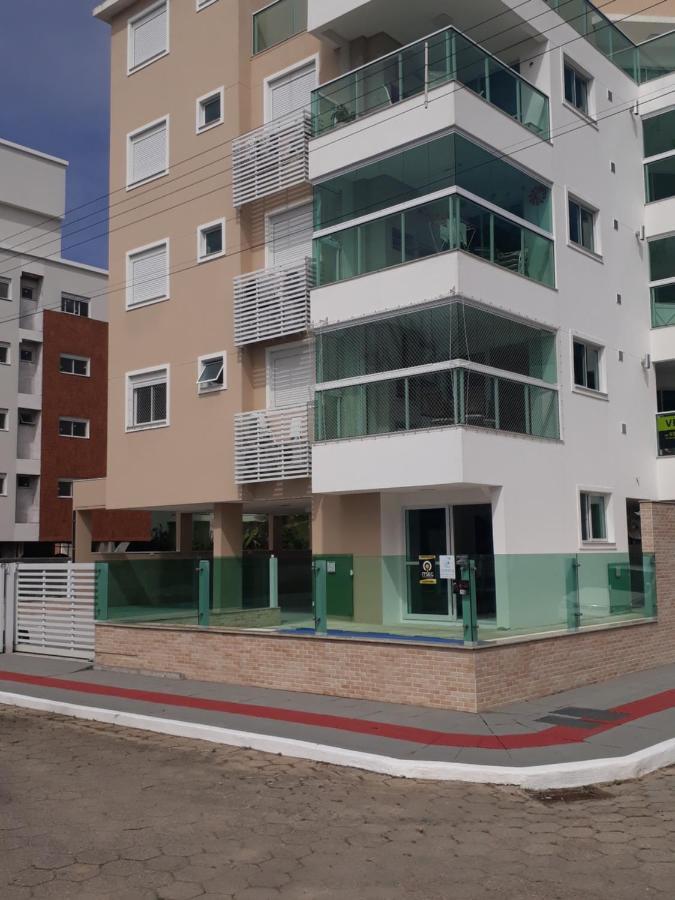 Apto Em Palmas - A 80 Metros Do Mar Governador Celso Ramos